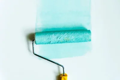 Peinture intérieure à Montréal-la-Cluse — murs, plafonds et boiseries